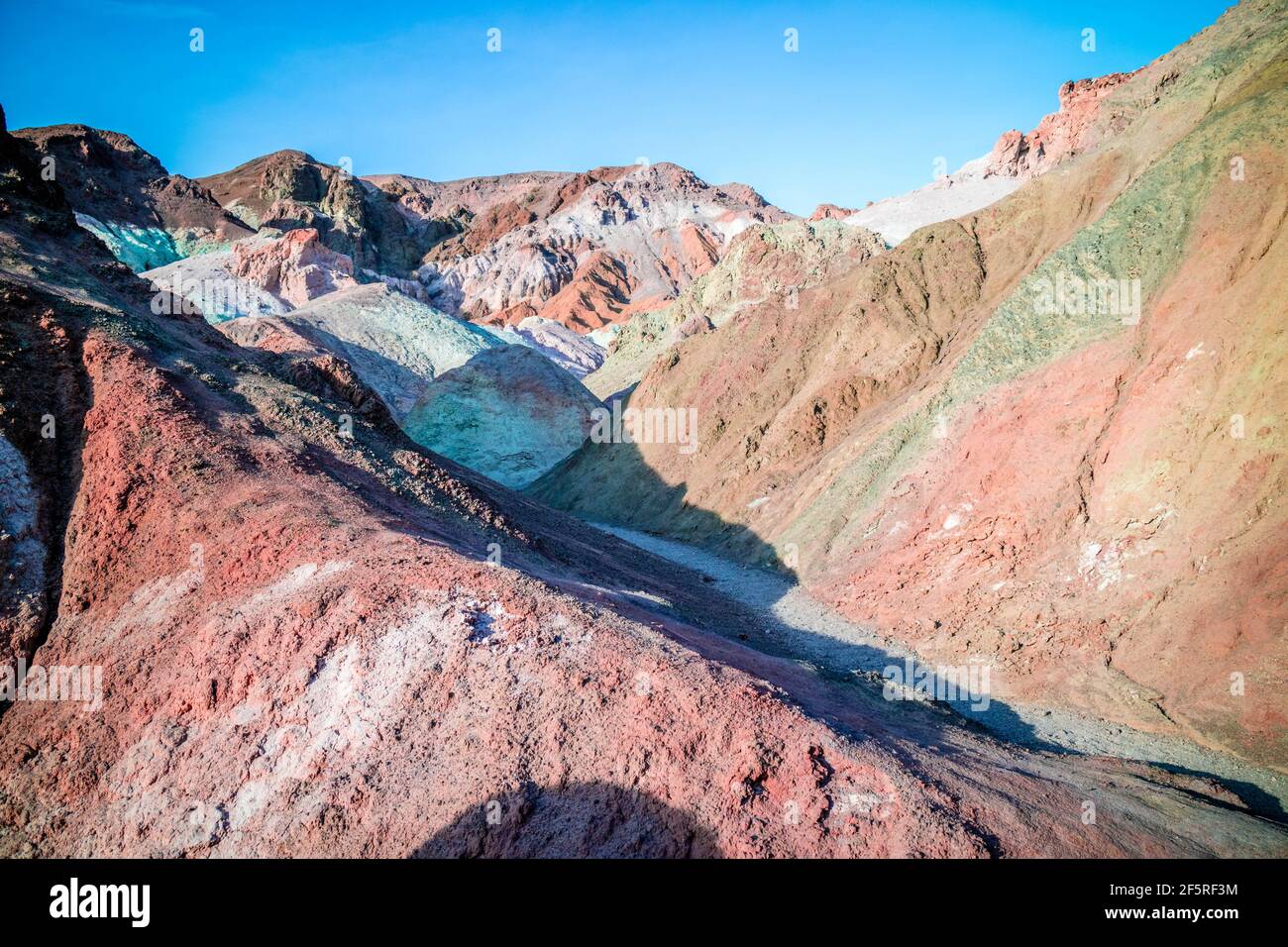 Una tavolozza di color rocce nel Parco Nazionale della Valle della Morte Foto Stock
