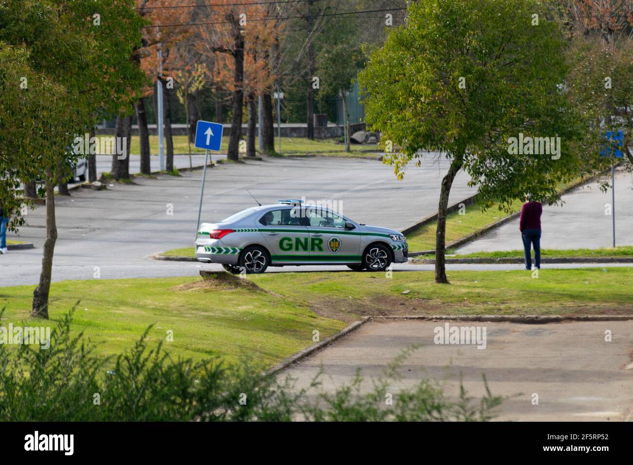 GNR guarda nacional republicana, polizia di polizia portoghese pattuglia auto Foto Stock
