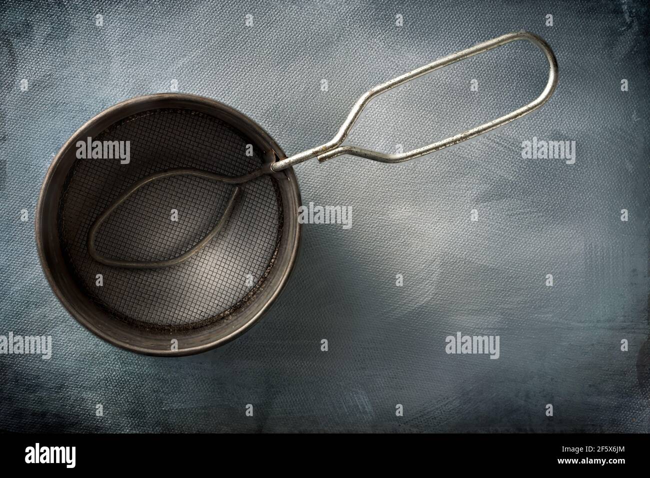 Setacciatore di farina d'epoca Foto Stock