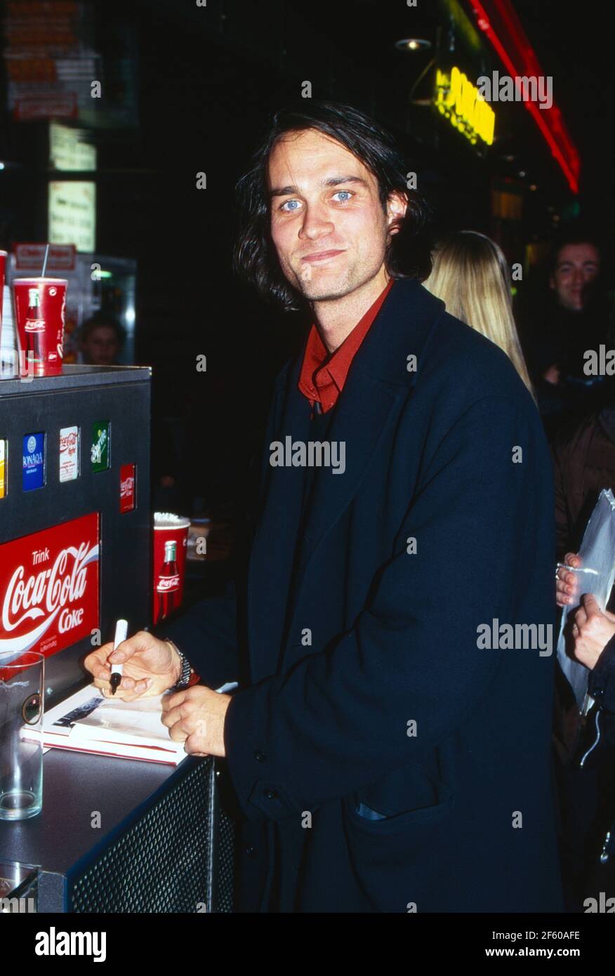 Schauspieler Ralf Bauer bei der Sneak Preview 'Sieben Jahre in Tibet' im Cinedom in Köln, Deutschland 1997. Foto Stock