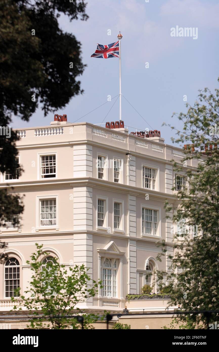 21 aprile 2011. Londra, Inghilterra. Residenza reale Clarence House vicino a Buckingham Palace in corsa fino al matrimonio di Catherine Middleton con il principe Willi Foto Stock