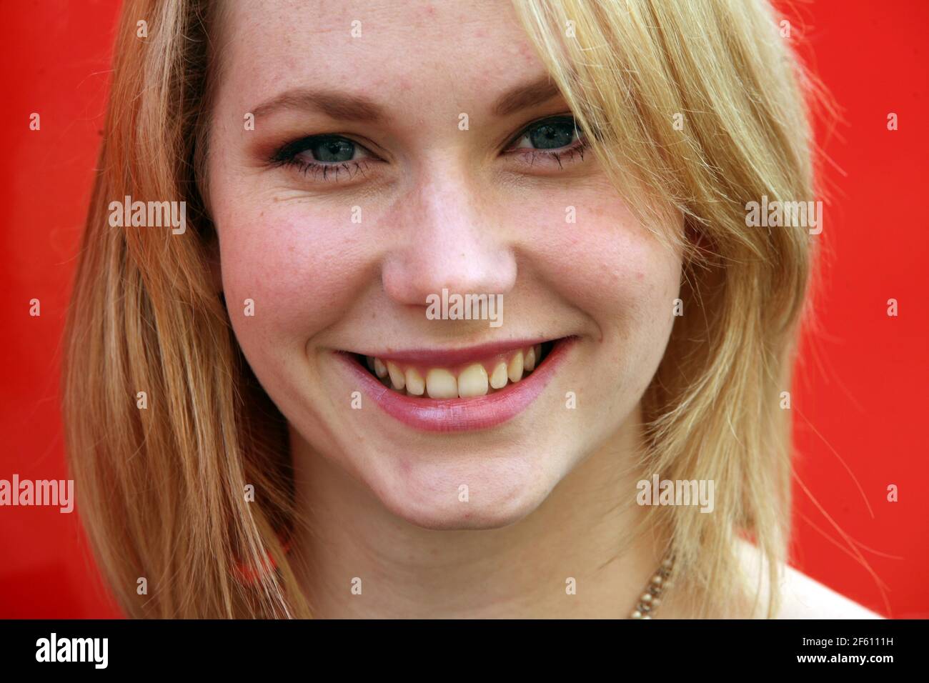 Emma Williams protagonista del nuovo show di westend disperatamente in cerca Susan al Novello Theatre London pic David Sandison 11/10/2007 Foto Stock