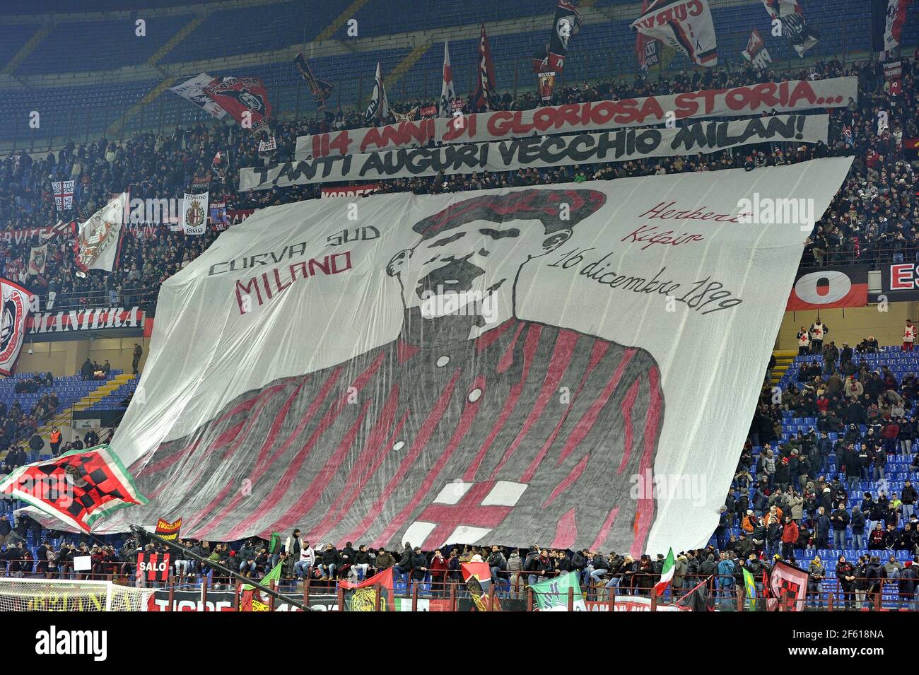 AC Milan tifosi di calcio allo stadio San Siro, a Milano. Foto Stock