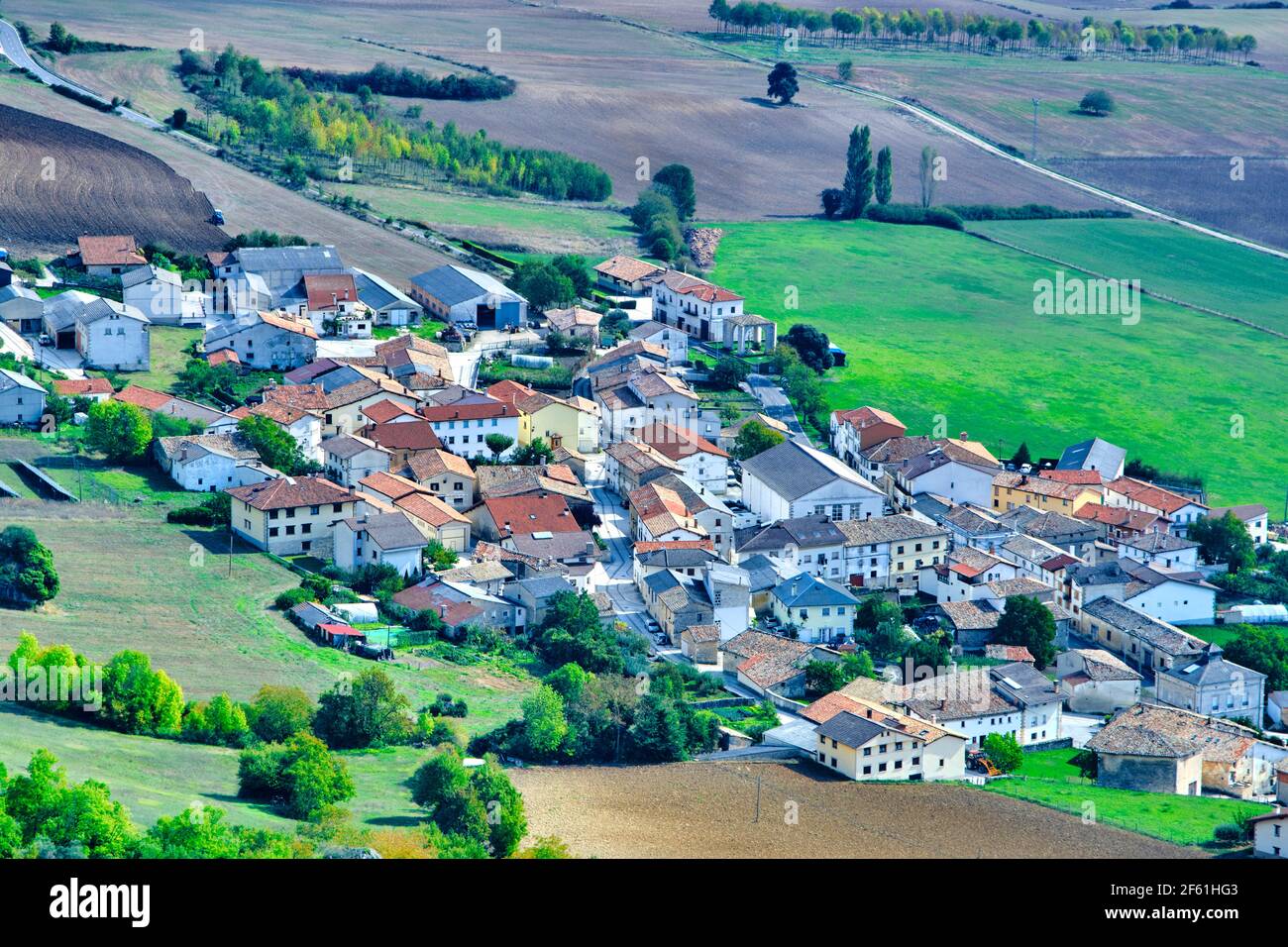 Villaggio in un luogo rurale. Foto Stock