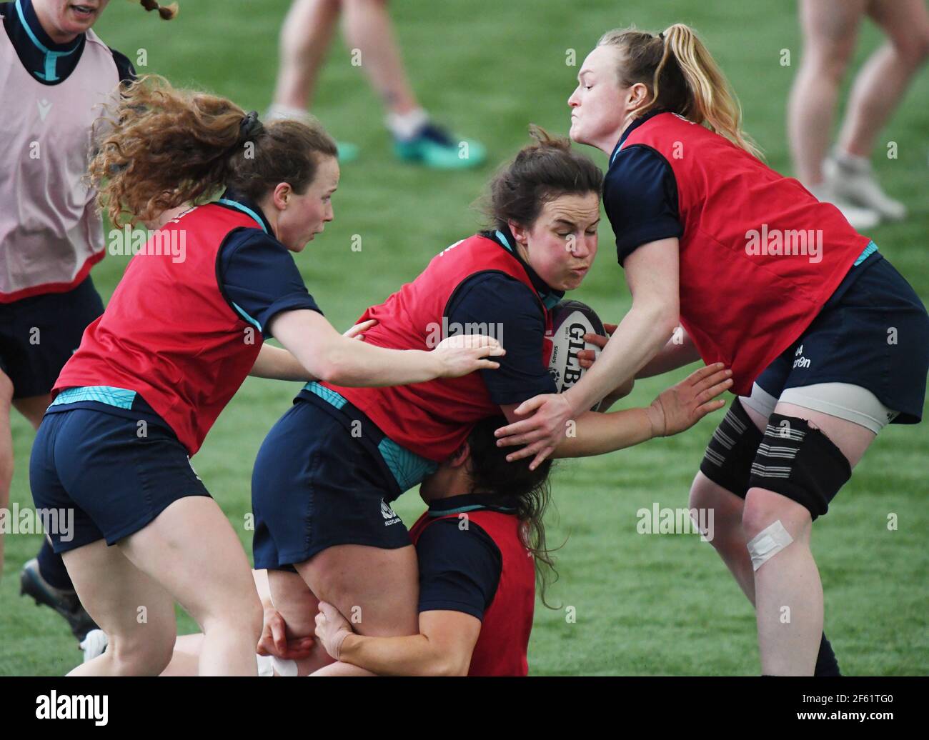 Oriam Sports CenterRiccarton, Edinburgh.Scotland UK. 29 Marzo 21 Scotland Women's Rugby Squad sessione di allenamento per la prossima partita Six Nation vs England Pic mostra il Capitano Rachel Malcolm ( Loughborough Lighting) in azione . Credit: eric mcowat/Alamy Live News Foto Stock