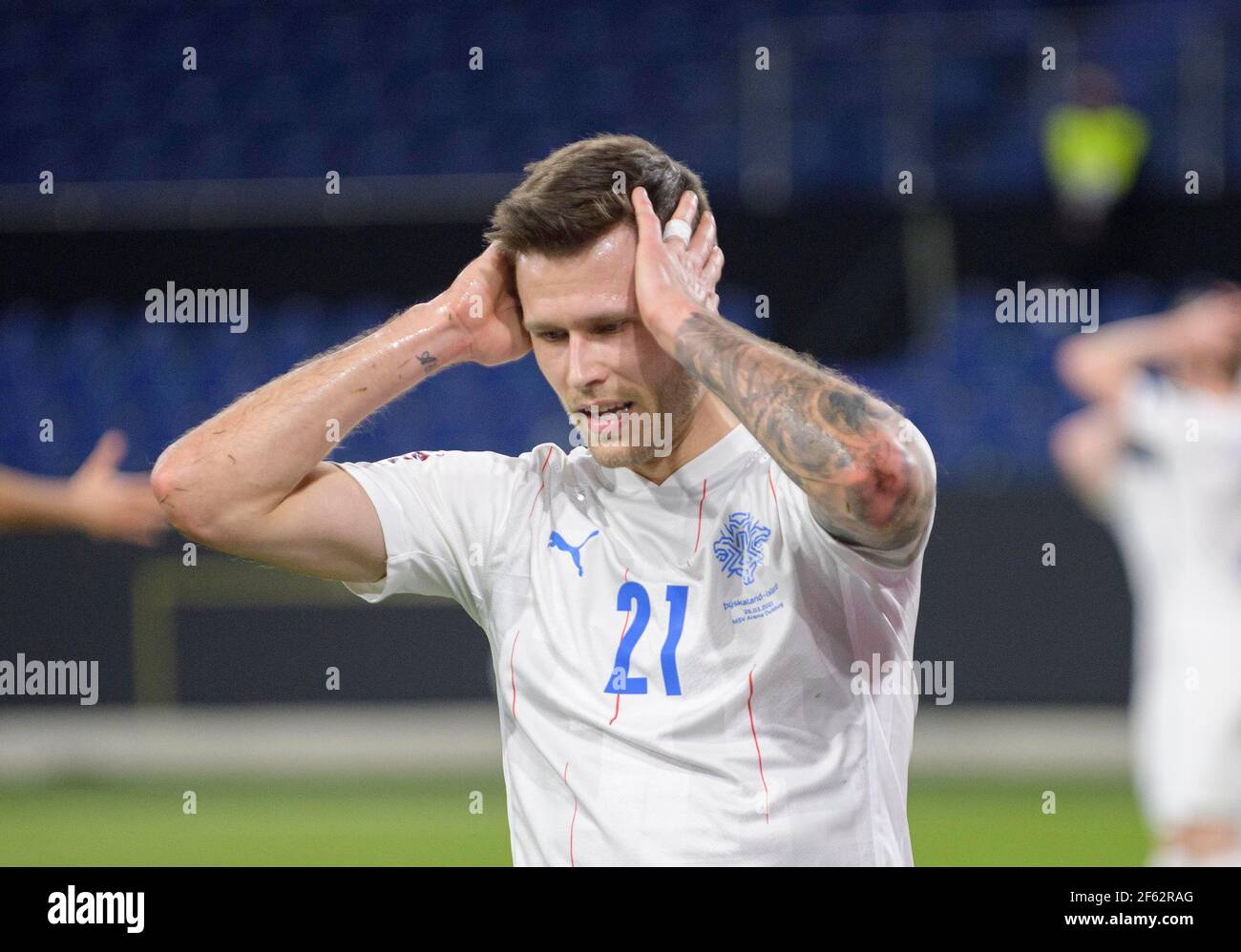 Arnor TRAUSTASON (ISL) gesture, gesture, Soccer Laenderspiel, World Cup Qualification Group J matchday 1, Germany (GER) - Iceland (ISL) 3: 0, il 25 marzo 2021 a Duisburg/Germania. Â | utilizzo in tutto il mondo Foto Stock