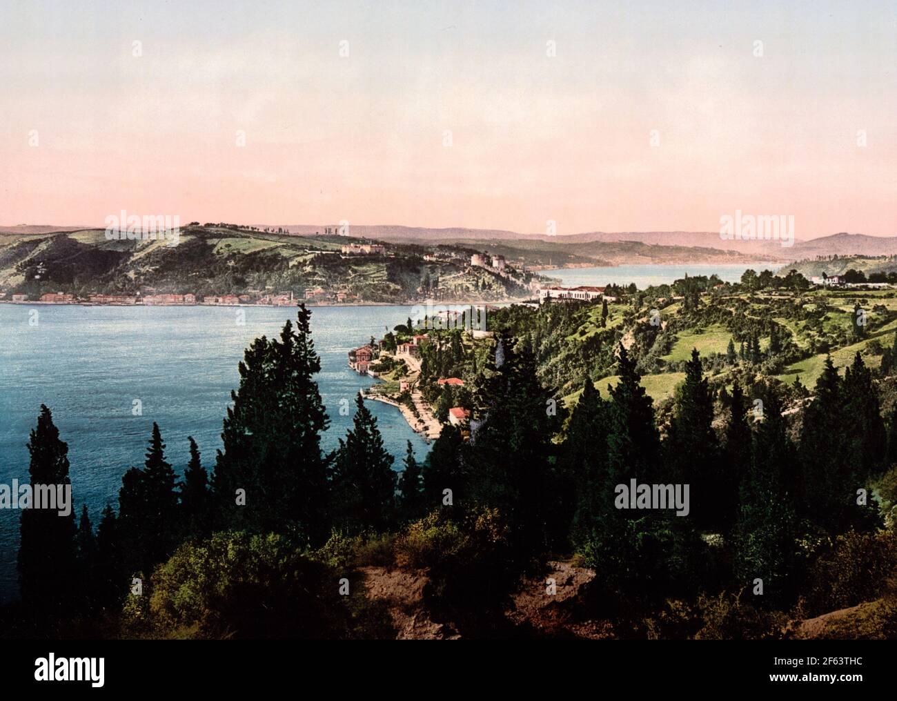 Bosforo , Bosforo, vista da Kuleli, Costantinopoli, Turchia, circa 1900 Foto Stock