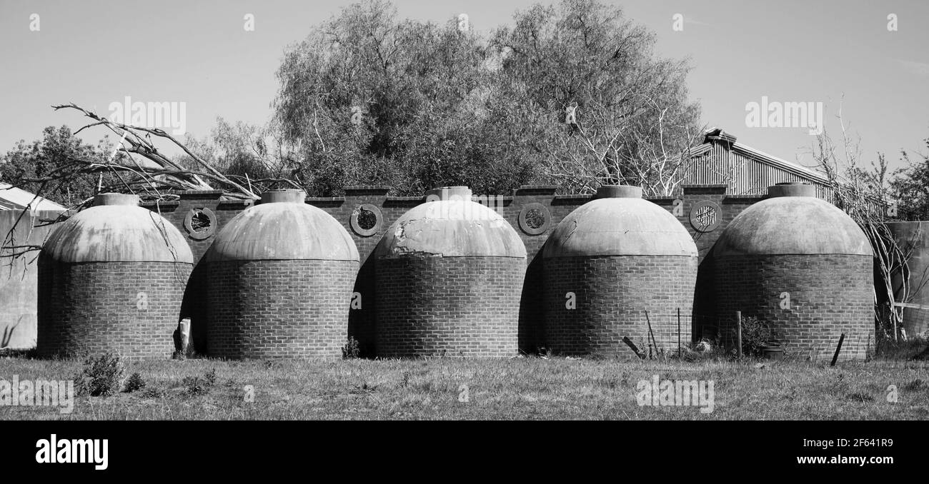 forni di ceramica abbandonati. Foto Stock