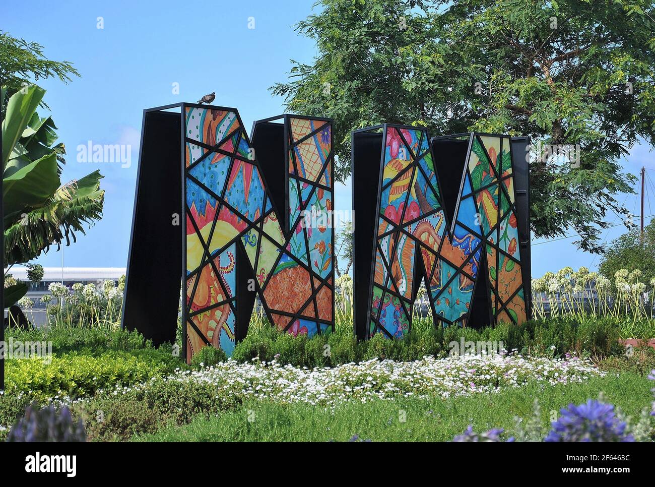 Memoriale a Nelson Mandela sulla passeggiata Funchal-Madeira Foto Stock