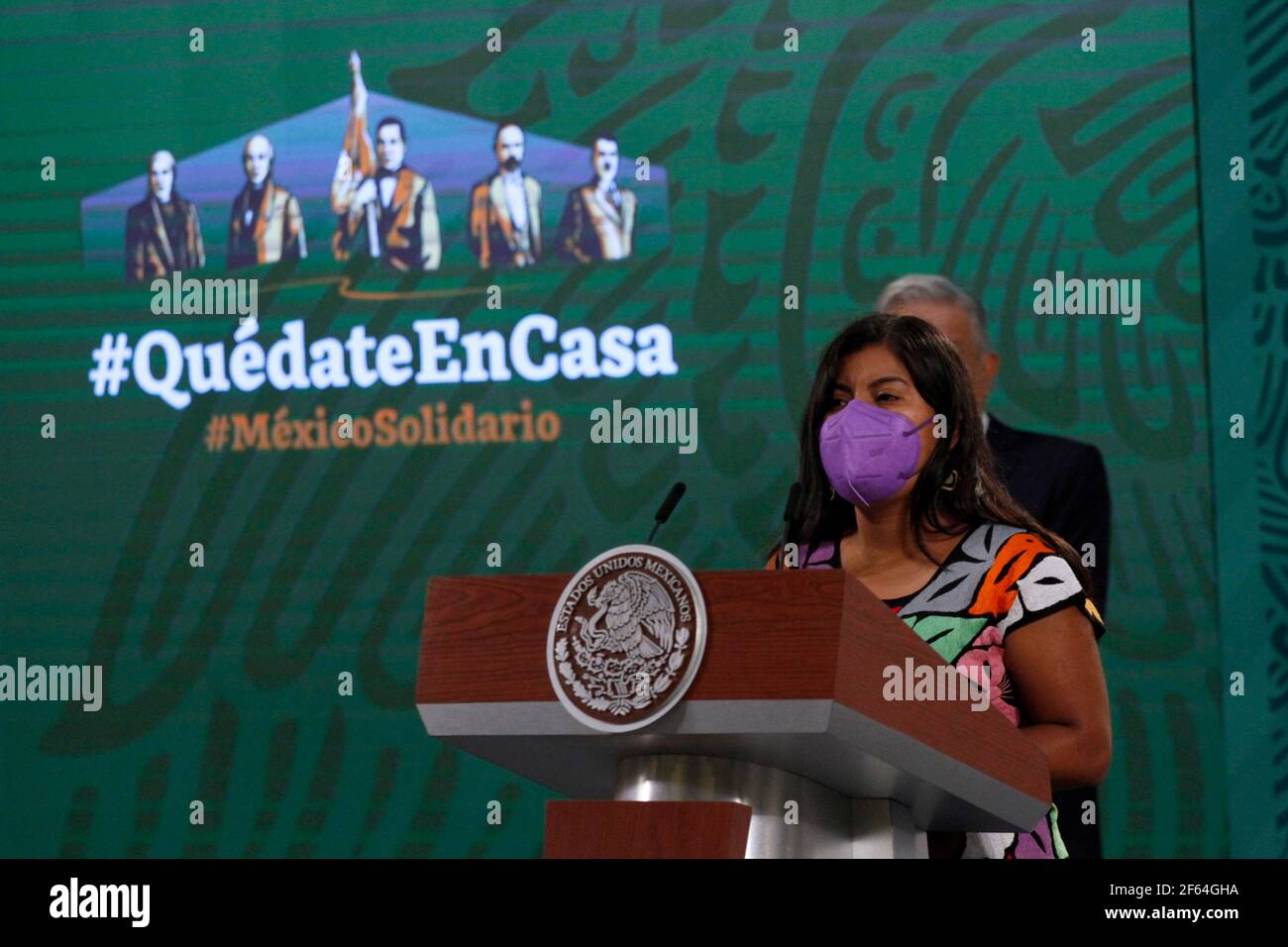 Non esclusivo: CITTÀ DEL MESSICO, MESSICO, MARZO 29: Elvira Pablo, attivista messicano per i diritti indigeni, parla durante una conferenza stampa come parte dell'inaugurazione Foto Stock