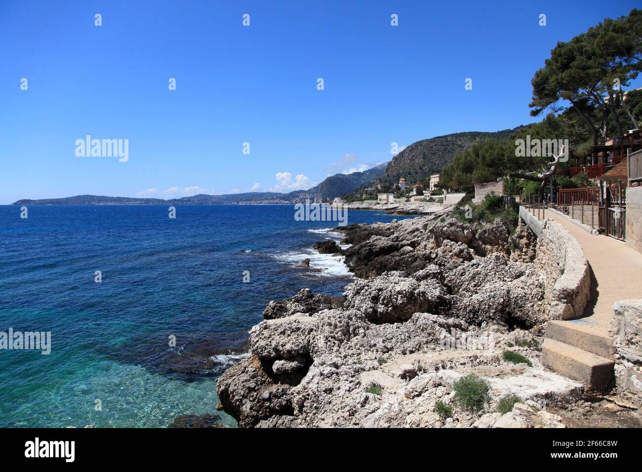 Percorso costiero, Cap d'Ail, Costa Azzurra, Costa Azzurra, Mediterraneo, Provenza, Francia, Europa Foto Stock