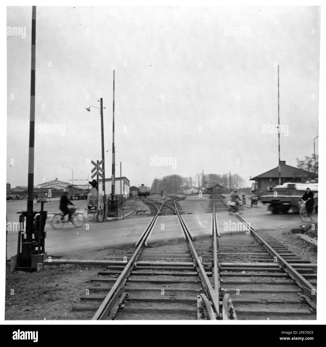 Passaggio ferroviario alla stazione di Långebro. Foto Stock