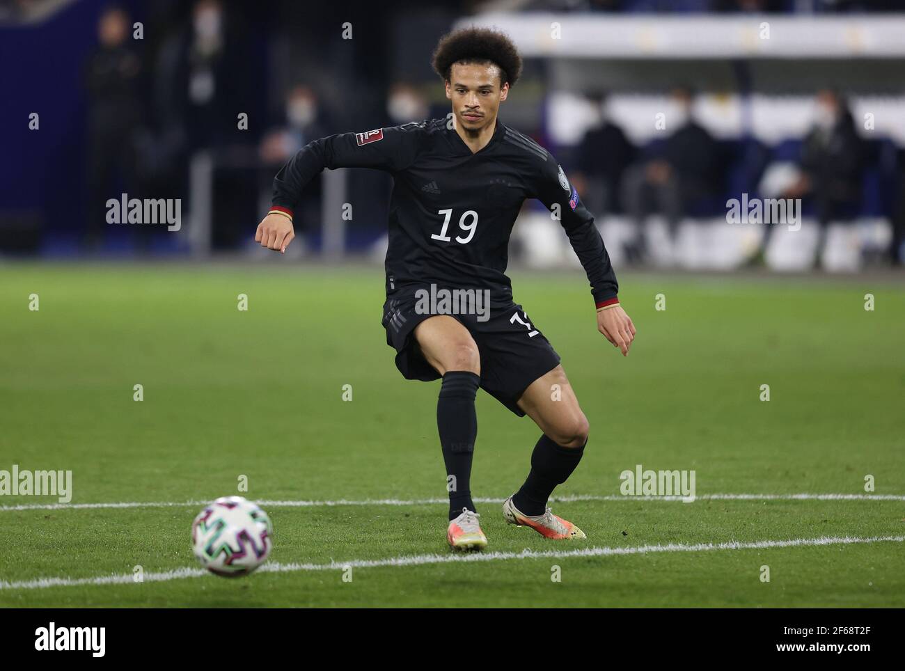 Duisburg, Germania. 25th Mar, 2021. Firo: 25.03.2021 Fuvuball, calcio: LV§nderspiel National team WM qualificazione Germania, GER -Island azione individuale, Leroy Sane. | utilizzo in tutto il mondo credito: dpa/Alamy Live News Foto Stock