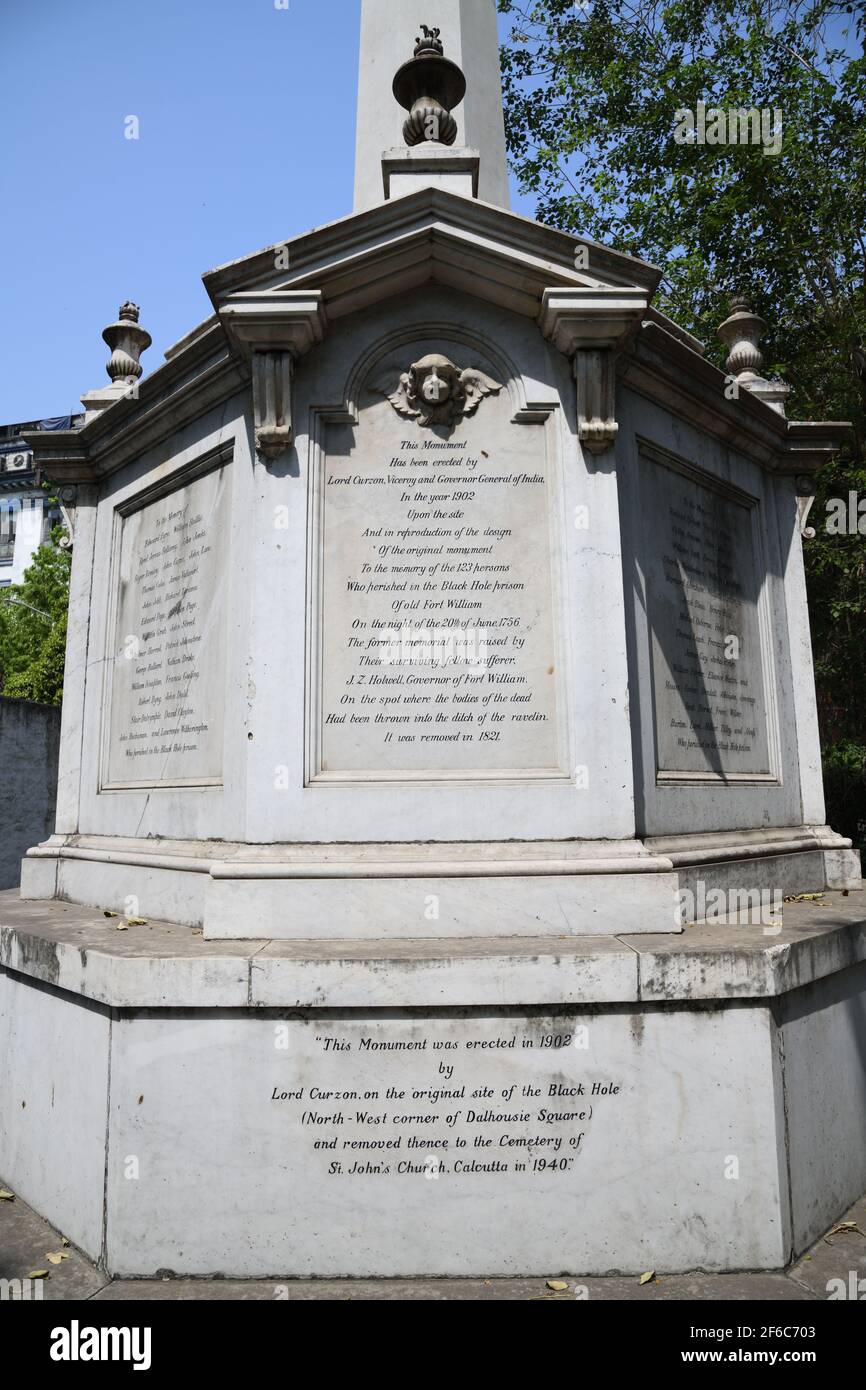 Epitaph del buco nero di Calcutta monumento. Churchyard di San Giovanni, Kolkata. India. Foto Stock