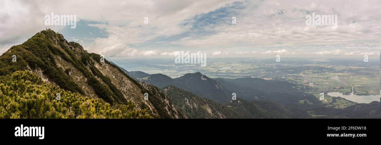 Vista panoramica dalla montagna Herzogstand in Baviera, Germania Foto Stock