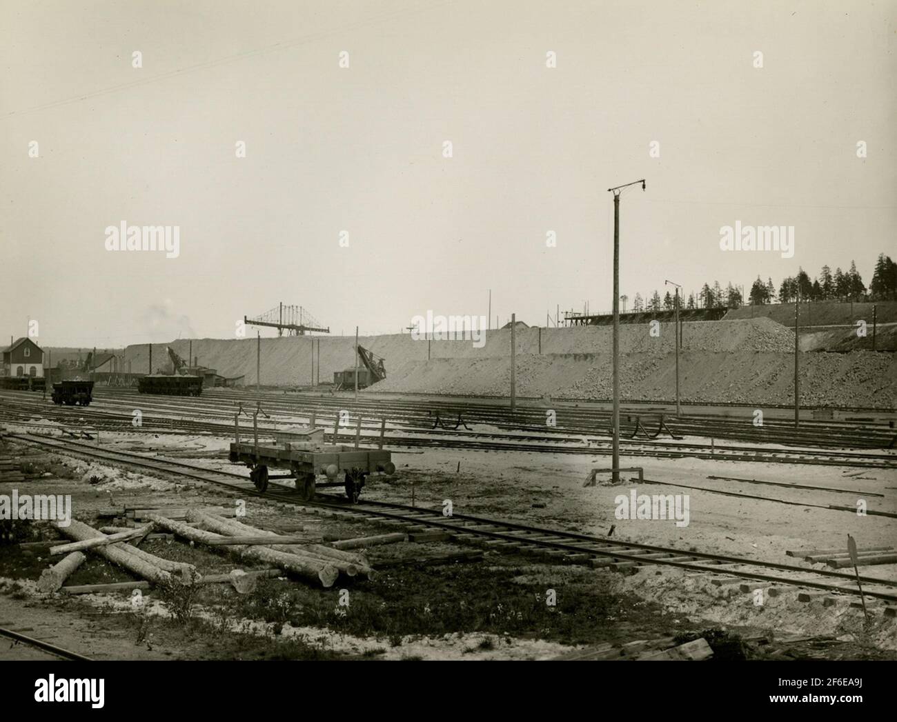 Svartön.nedre Bangården sotto la building.Freja la gru eretta nel 1901.Kran aveva un braccio lungo 110 metri ed era alto 39 metri. Foto Stock