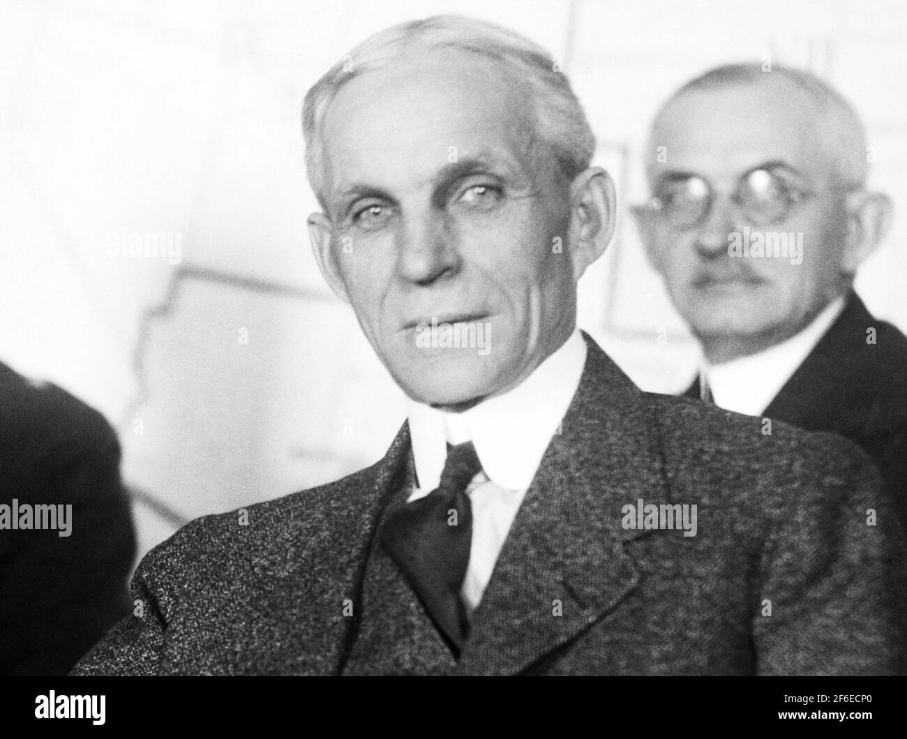 Foto d'epoca dell'industriale americano e magnate d'affari Henry Ford (1863 – 1947) – fondatore della Ford Motor Company. Foto di Harris & Ewing scattata nel 1922. Foto Stock