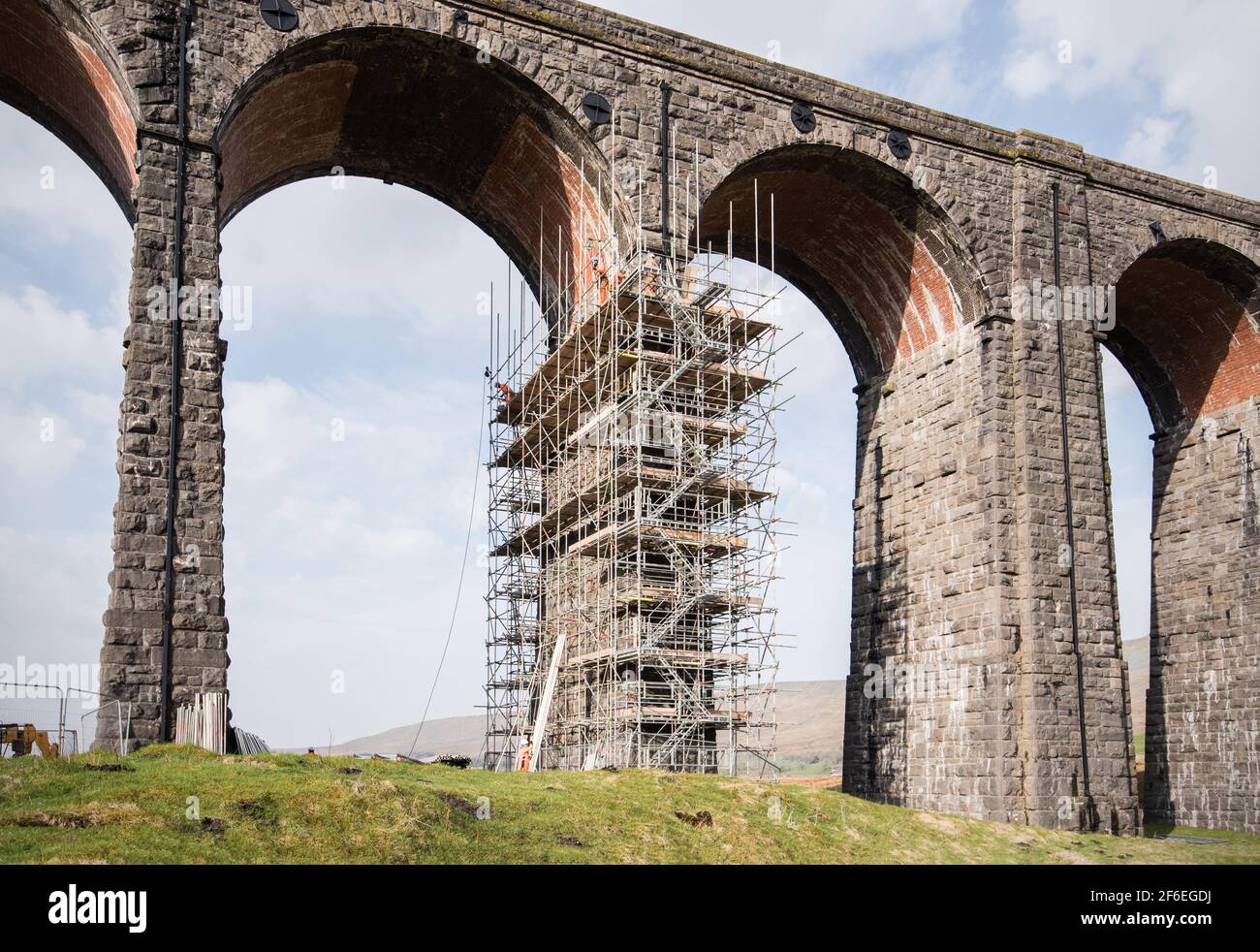 Riparazioni dell'iconico Viadotto Ribblehead Foto Stock