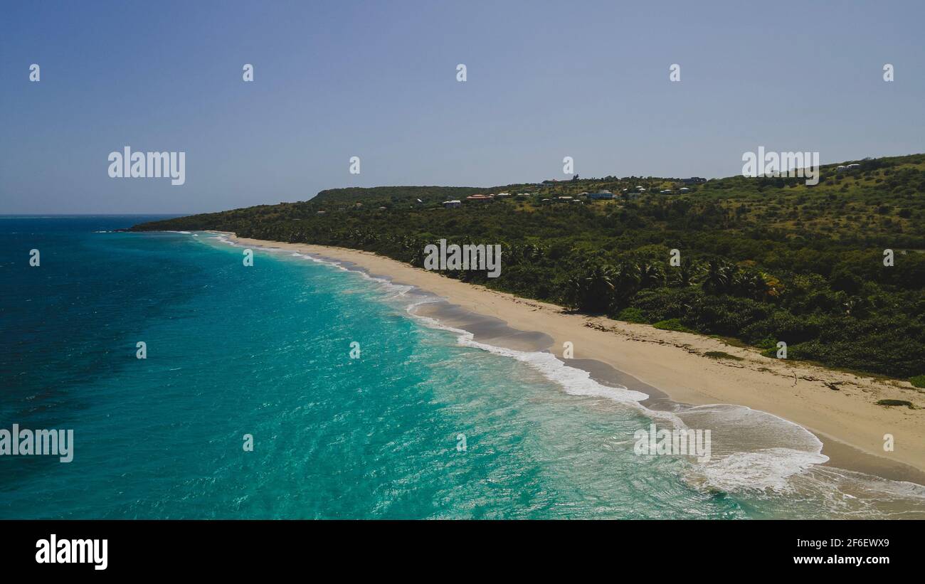 Bella spiaggia tropicale Zoni situato a Culebra Puerto Rico. Foto di alta qualità Foto Stock