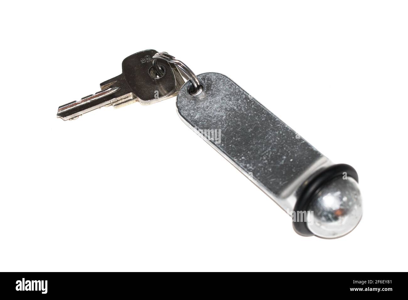 usato catena di chiavi hotel isolato sfondo bianco Foto Stock