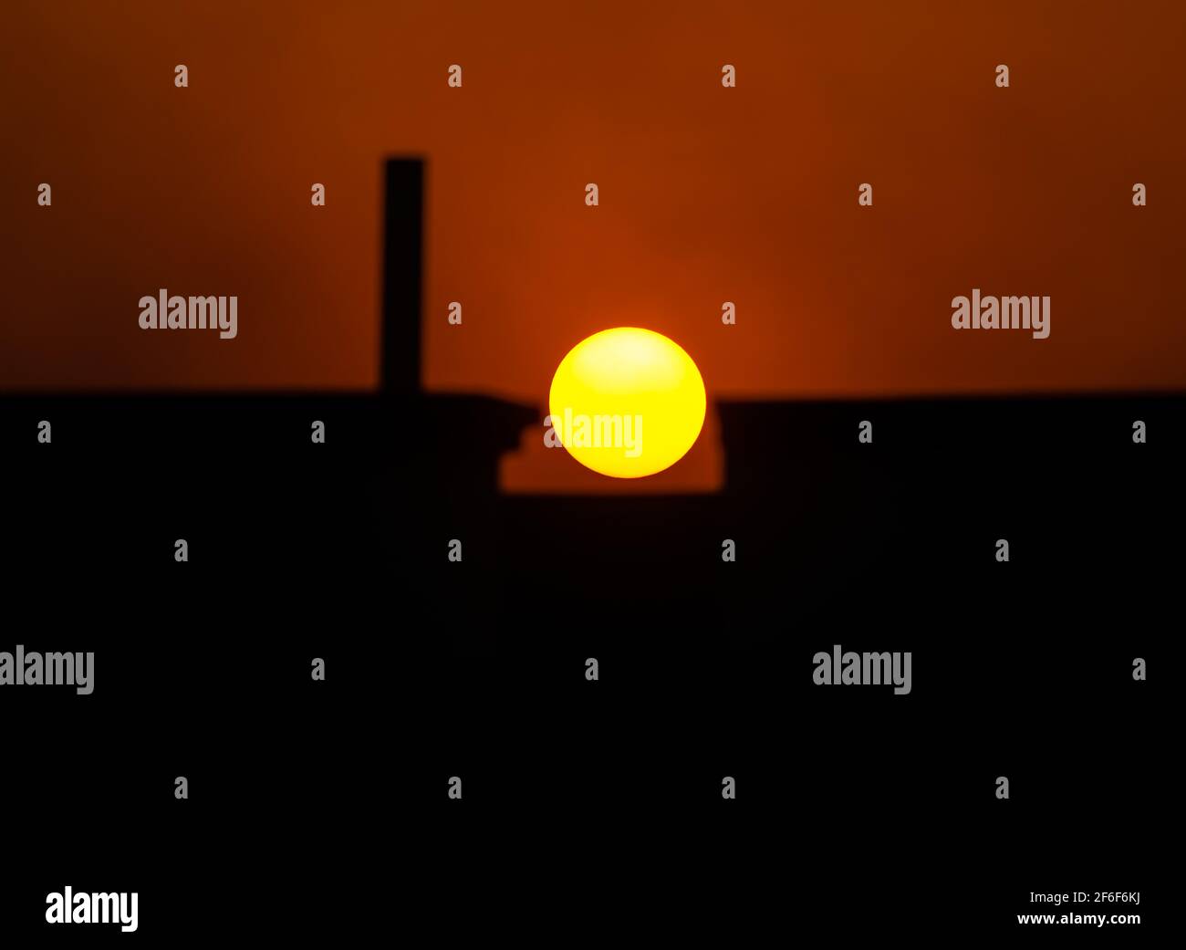 splendido tramonto sull'edificio. Foto Stock