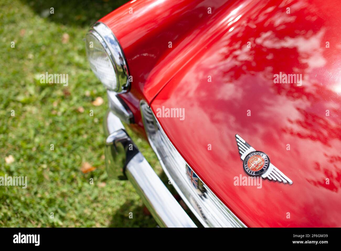 Red anni '60 Austin-Healey Sprite ad una mostra di auto a Chambly, Quebec, canada Foto Stock