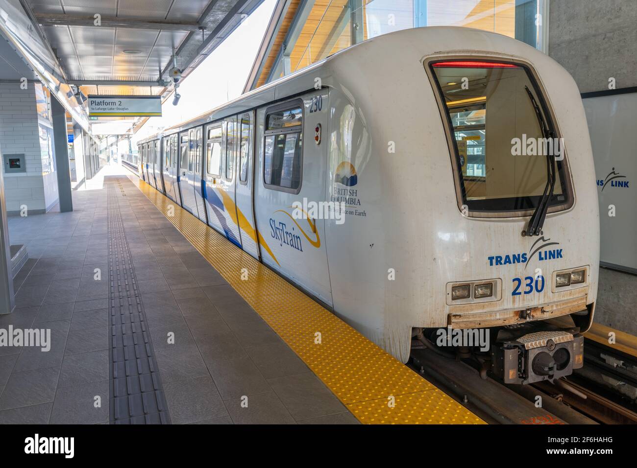 Carrozza Millennium Line SkyTrain. Il sistema di transito rapido nella regione metropolitana Vancouver della British Columbia, Canada. Foto Stock