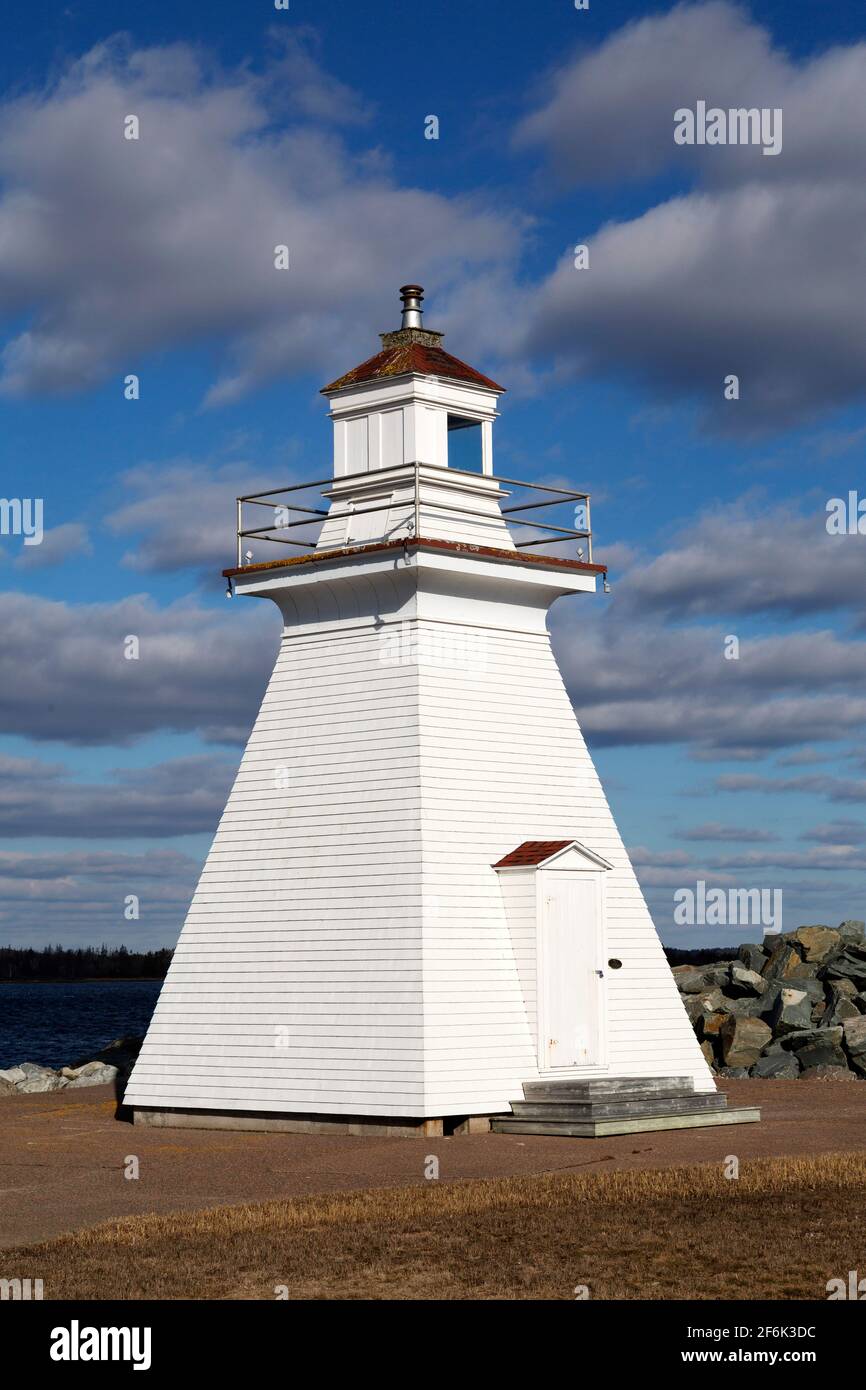 Medway Head Light, conosciuto anche come Port Medway Lighthouse, in Nuova Scozia, Canada. Un faro si trova a Medway Head dal 1851. Foto Stock