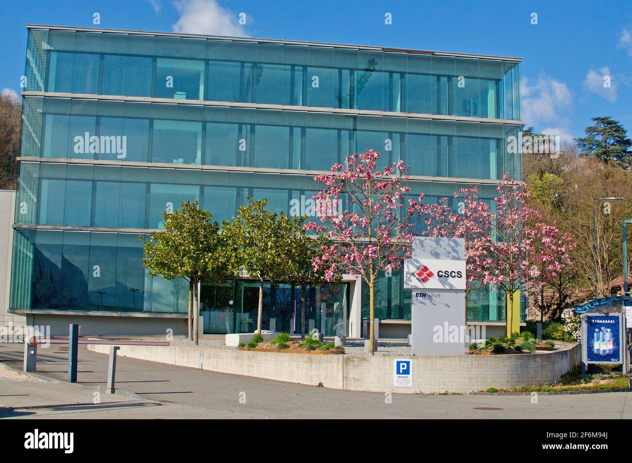 Lugano, Ticino, Svizzera - 21 marzo 2021 : il centro nazionale svizzero di supercalcolo situato a Lugano, Svizzera. Il centro è gestito da Foto Stock