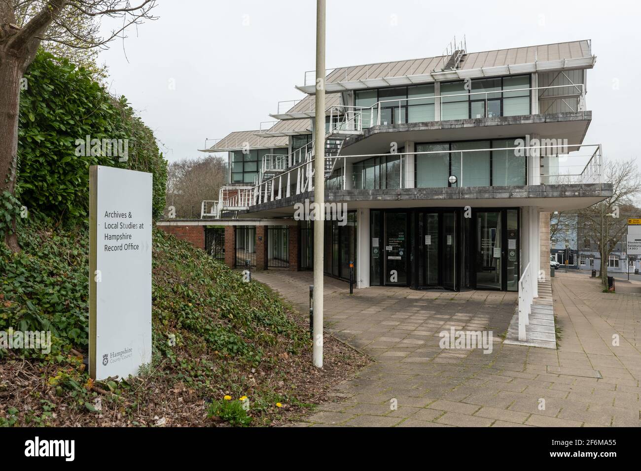 Hampshire Records Office Building a Winchester, Hampshire, Inghilterra, Regno Unito Foto Stock