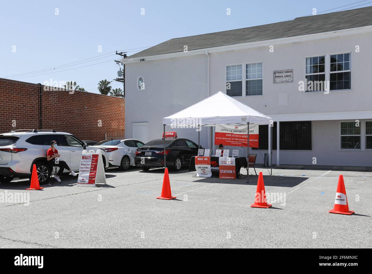 Santa Monica, California, Stati Uniti. 31 marzo 2021. No Cost COVID-19 Antibody Testing tenuto presso la Chiesa Battista del Calvario a Santa Monica, California. Credito: Sheri Determan Foto Stock