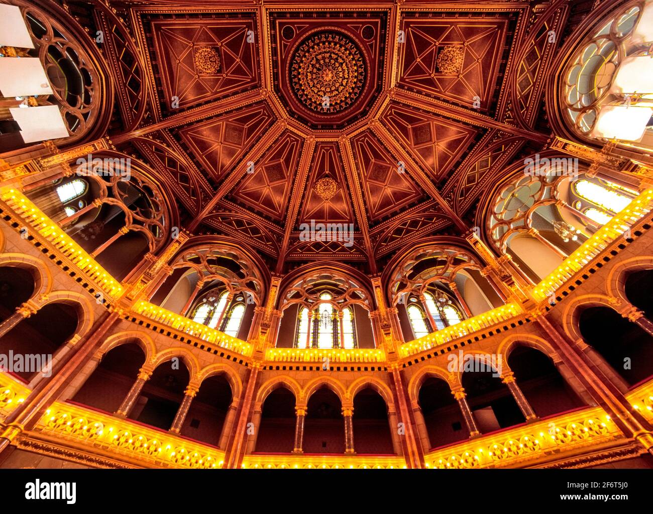 Particolare del soffitto. Il Parlamento. Budapest. Ungheria. Foto Stock