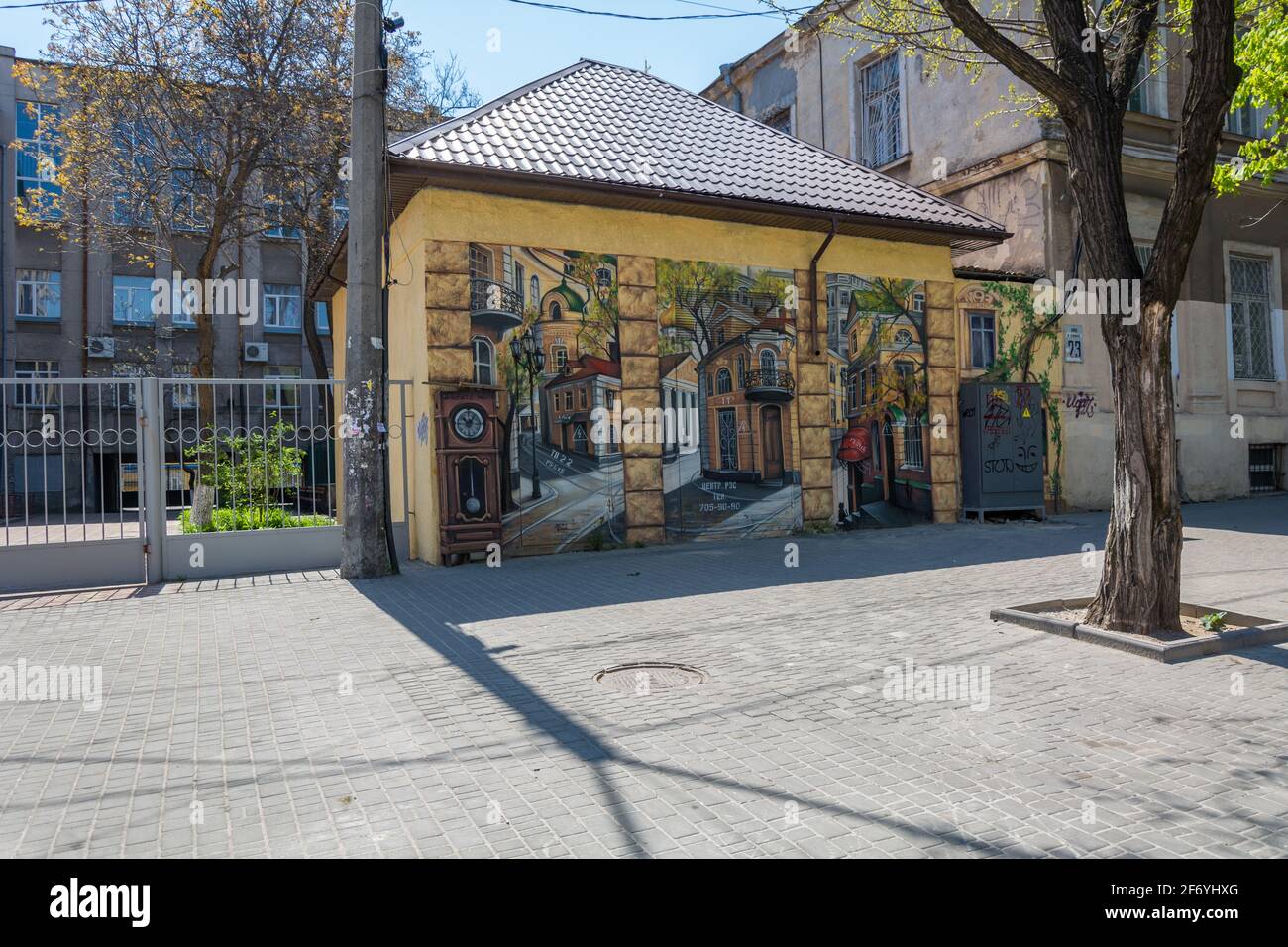 Odessa, Ucraina - Apr 27, 2019: La bellezza pittoresca dei quartieri poveri di Odessa, Ucraina Foto Stock