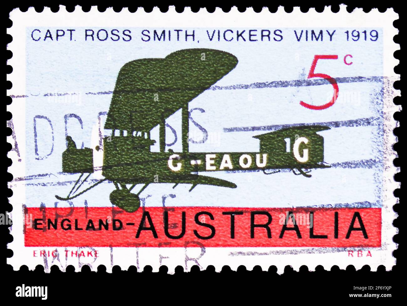 MOSCA, RUSSIA - 18 GENNAIO 2021: Francobollo stampato in Australia mostra Captain Ross Smith, 50° anniversario del primo aereo inglese-australiano Foto Stock