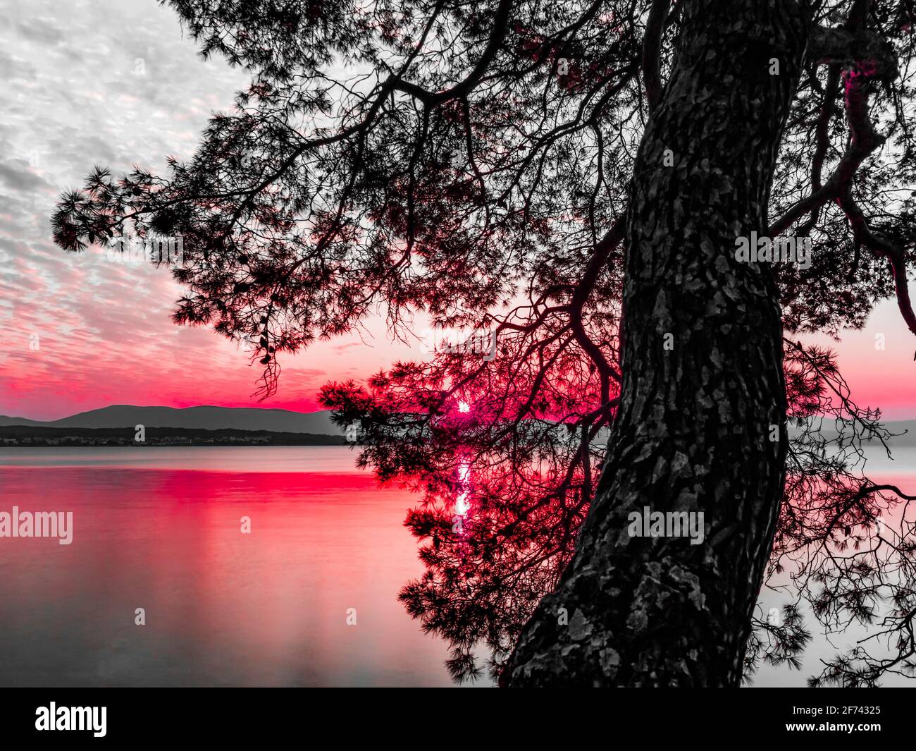 Calma calma calma superficie tranquilla lunga esposizione Malinska sull'isola di Krk In Croazia Europa Foto Stock