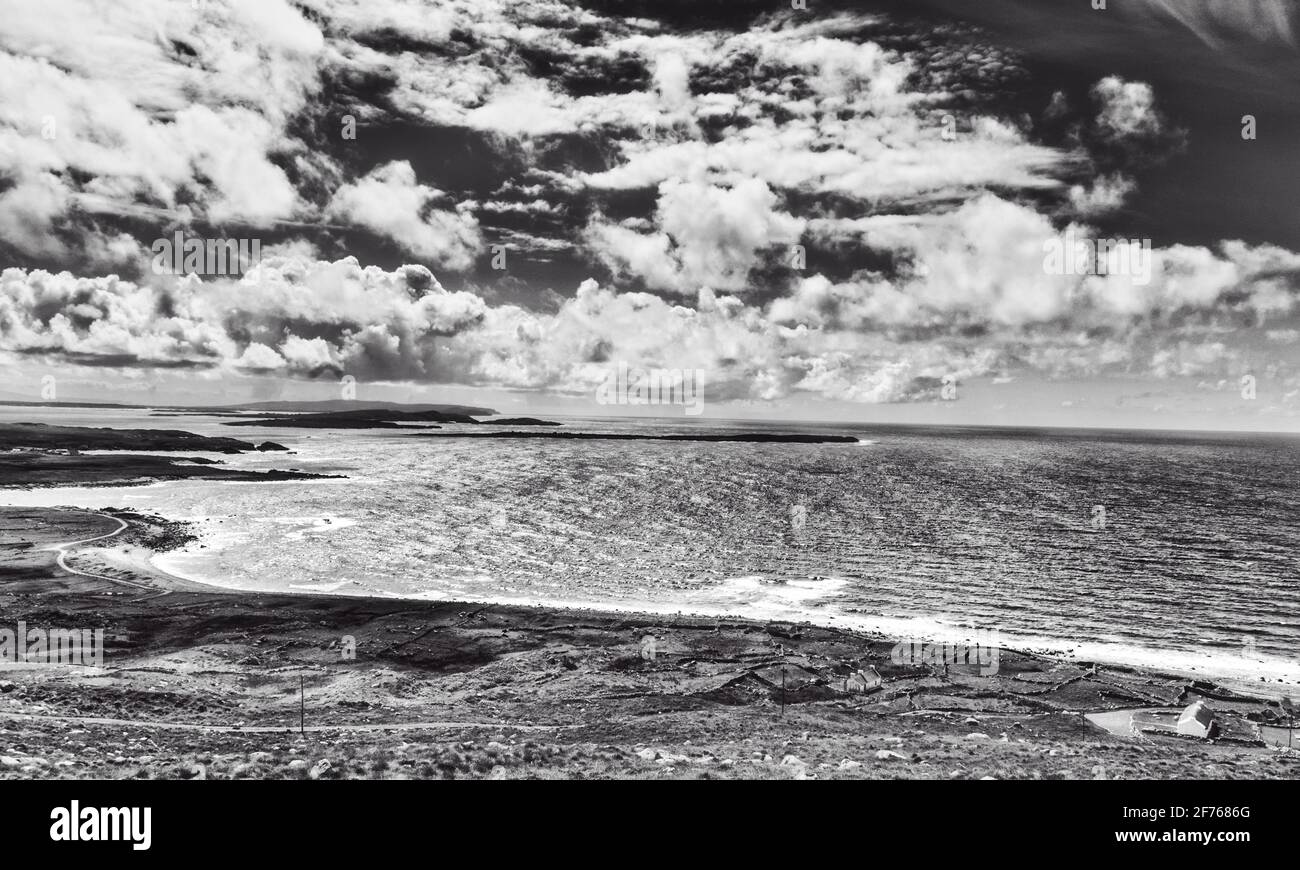 The Bloody Foreland, County Donegal, Irlanda, guardando ad ovest verso l'Oceano Atlantico Foto Stock