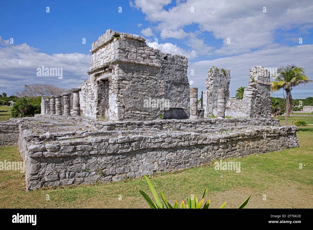 Antiche rovine Maya a Tulum, città murata precolombiana, Quintana Roo, Penisola di Yucatán, Messico Foto Stock