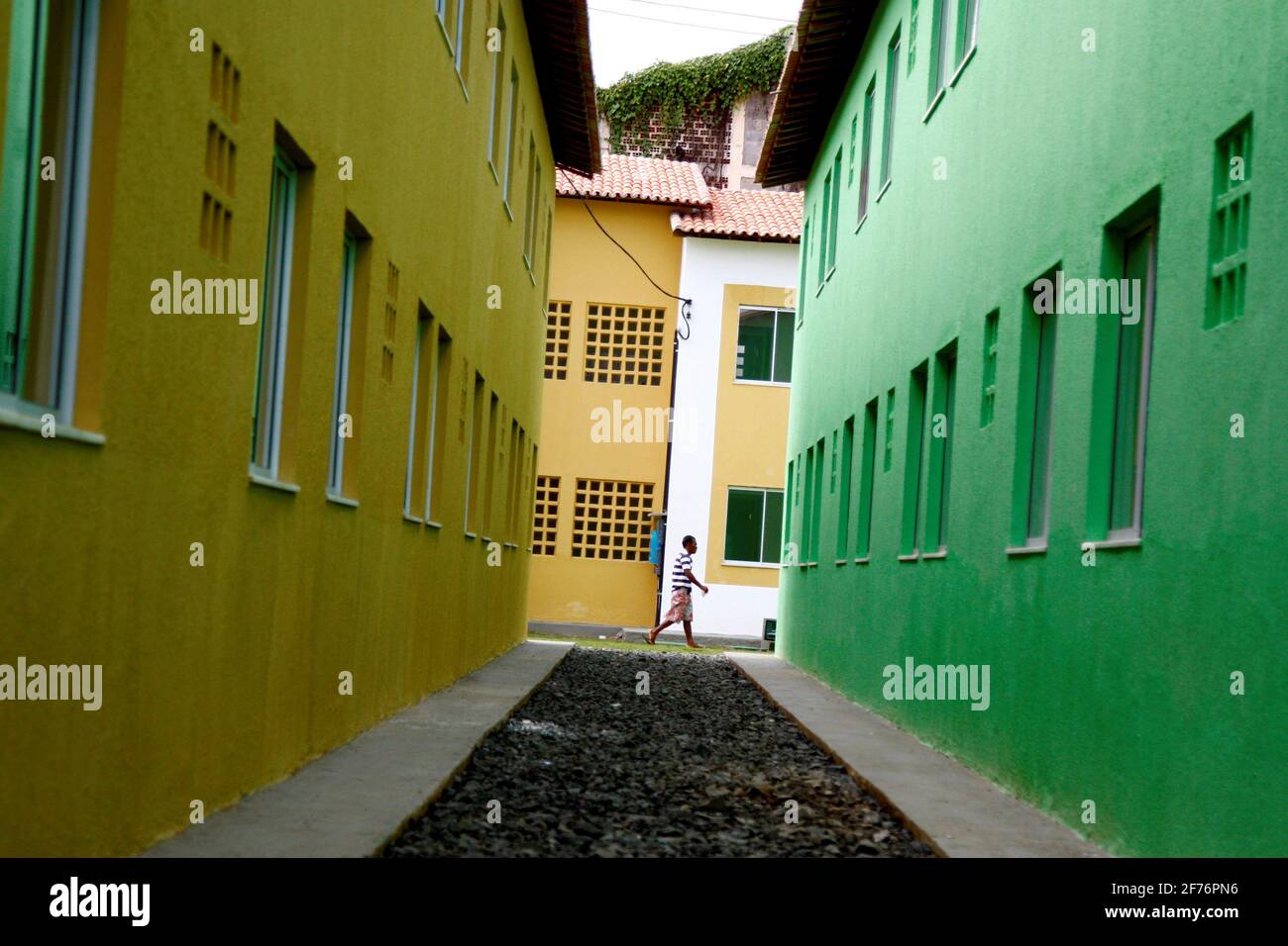 salvador, bahia / brasile - 3 agosto 2015: Vista delle irmosse del programma di alloggi del governo della Bahia. *** Local Caption *** . Foto Stock