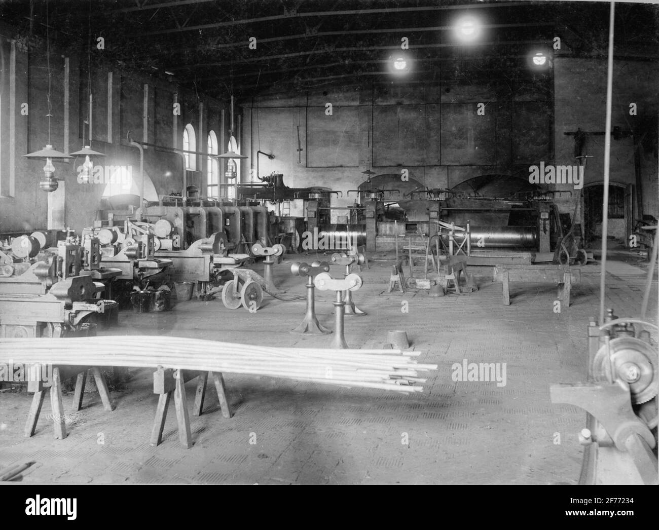 Camminare e tubare nella fabbrica di rame Granefors ad Asarum, Blekinge 1892-1897. Foto Stock