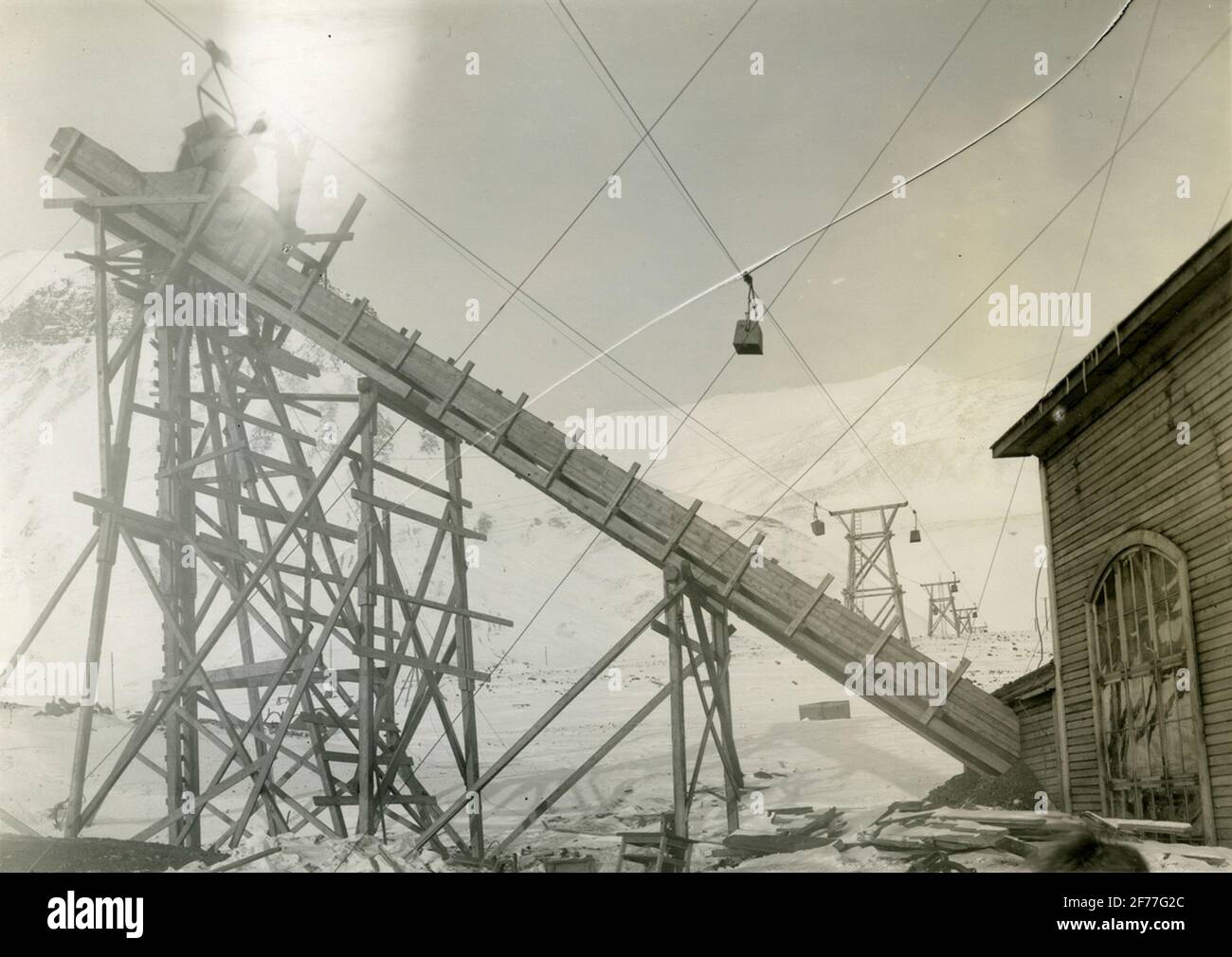 L'uva del sudore. Carbonio di ribaltamento per la centrale elettrica. Foto Stock