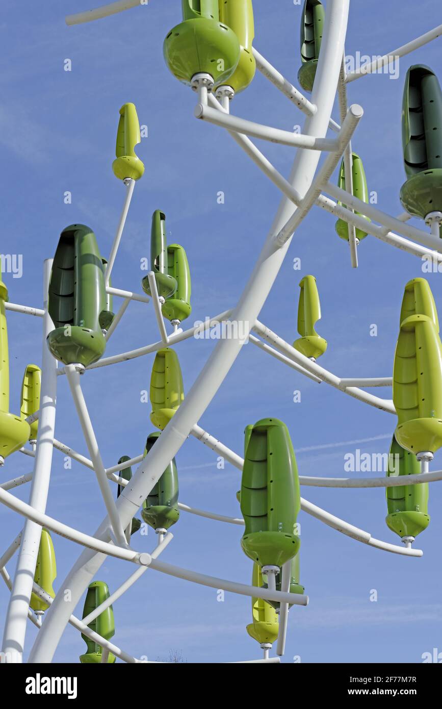 Francia, Seine-Saint-Denis (93), Aubervilliers, l'albero del vento, la turbina eolica della società newWind Foto Stock