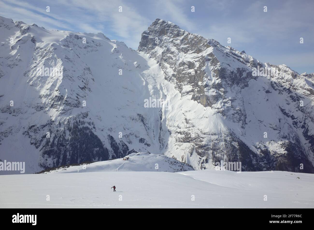 Svizzera, Obwald, Engelberg, sci alpinismo a Wissberg dalla funivia di Furenalp Foto Stock