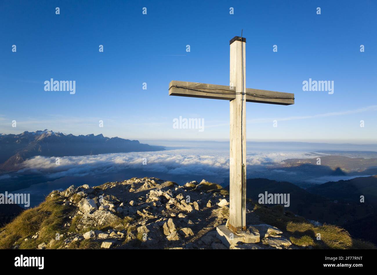 Svizzera, Vaud, Montreux, alba sulla regione di Leman da Dent de Jaman Foto Stock
