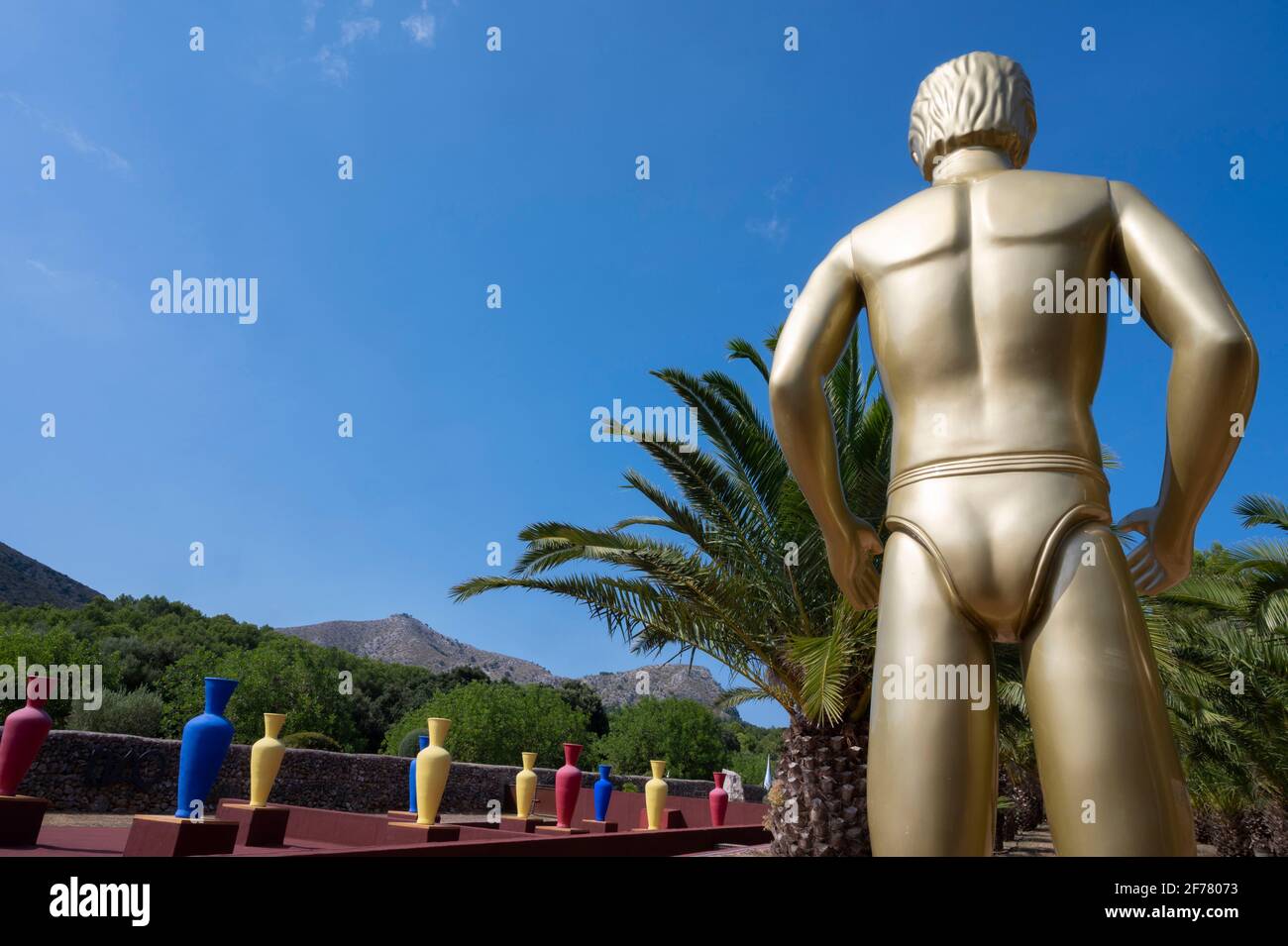 Spagna, Isole Baleari, Maiorca, Museo SA bassa Blanca, sculture moderne nei giardini Foto Stock