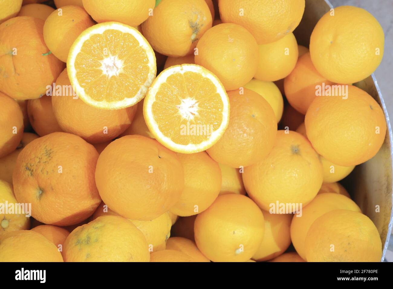 Francia, Alpes Maritimes, Menton, Maison Herbin, produzione artigianale di marmellate, arance locali per marmellata Foto Stock