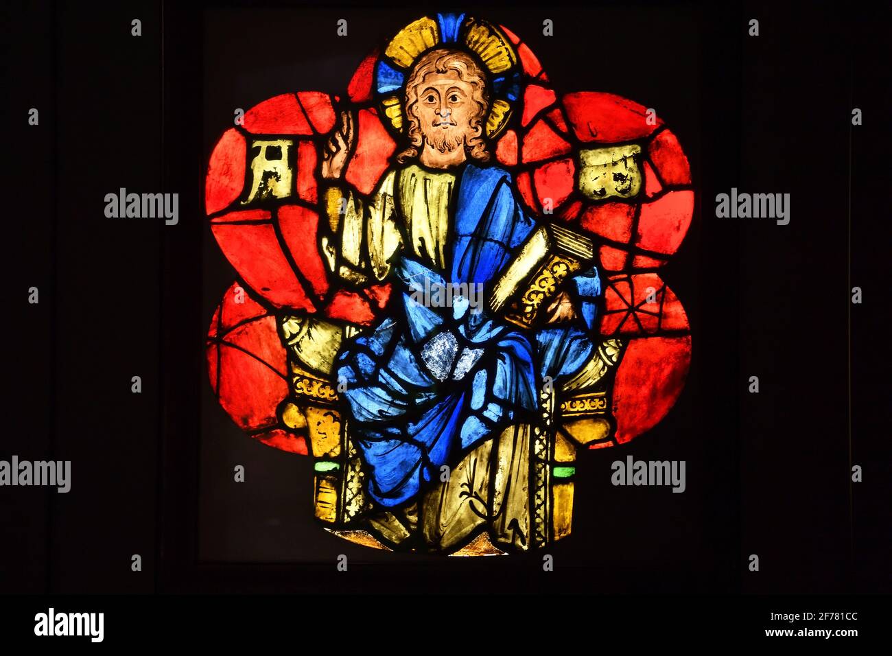 Germania, Baden Wurttemberg, Freiburg im Breisgau, Augustinermuseum, vetro colorato di Cristo Pantacrator, c.1270 Foto Stock