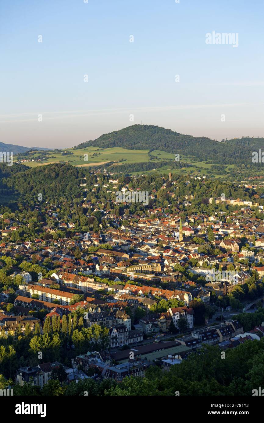 Germania, Baden Wurttemberg, Freiburg im Breisgau, vista dal Schlossberg Foto Stock