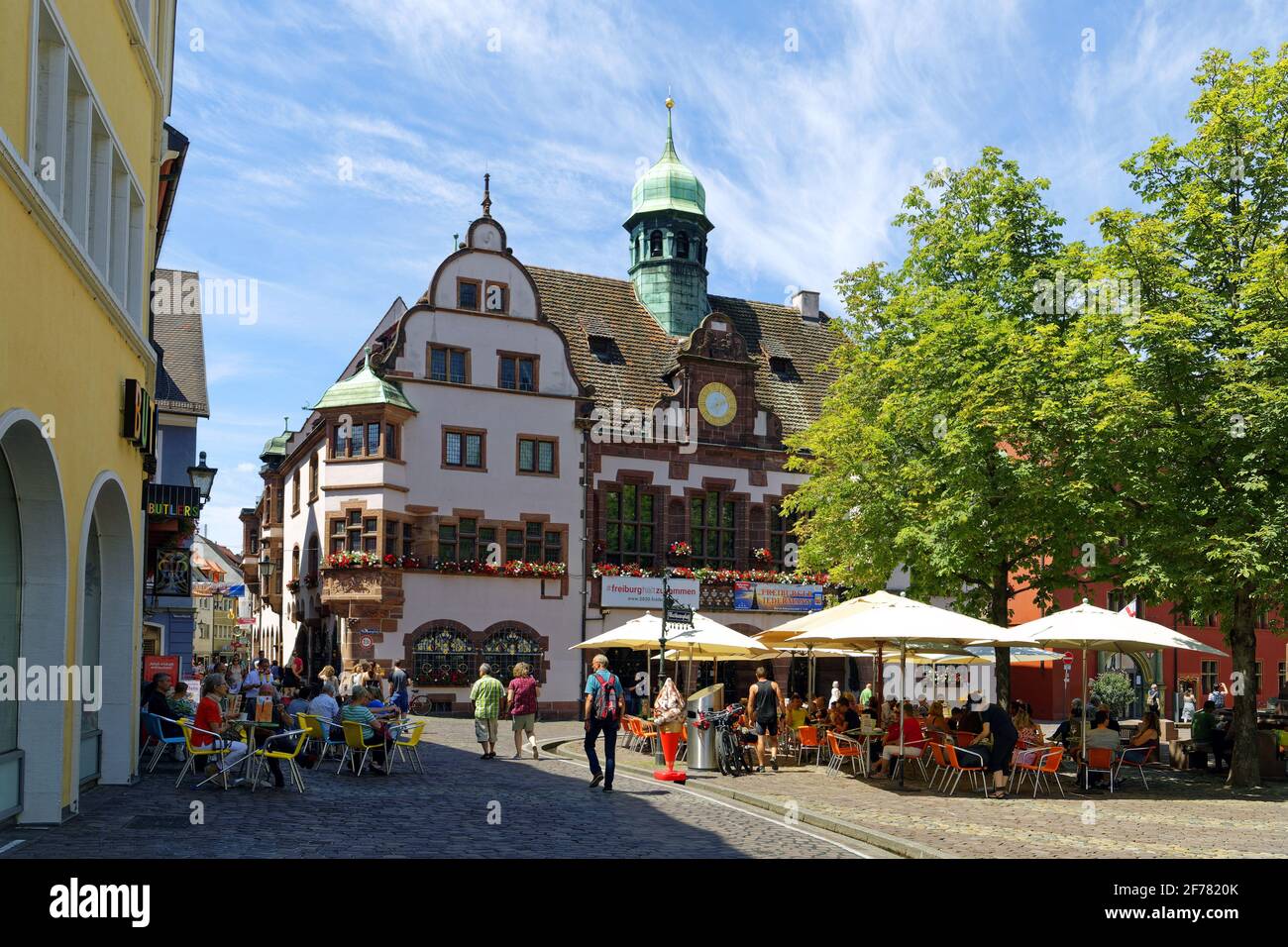 Germania, Baden Wurttemberg, Freiburg im Breisgau, Rathausplatz, Rathaus (municipio) Foto Stock