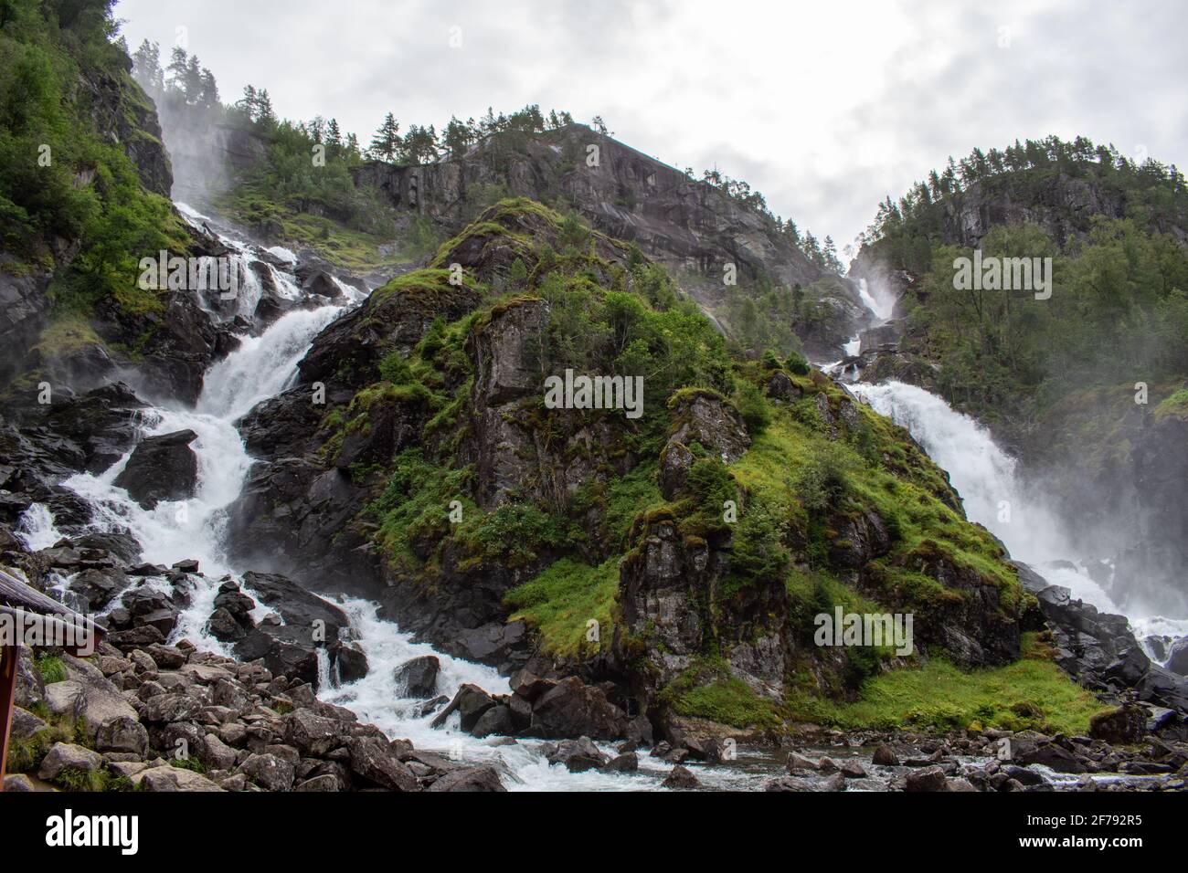 Latefossen Latefoss - una delle cascate più grandi della Norvegia Foto Stock