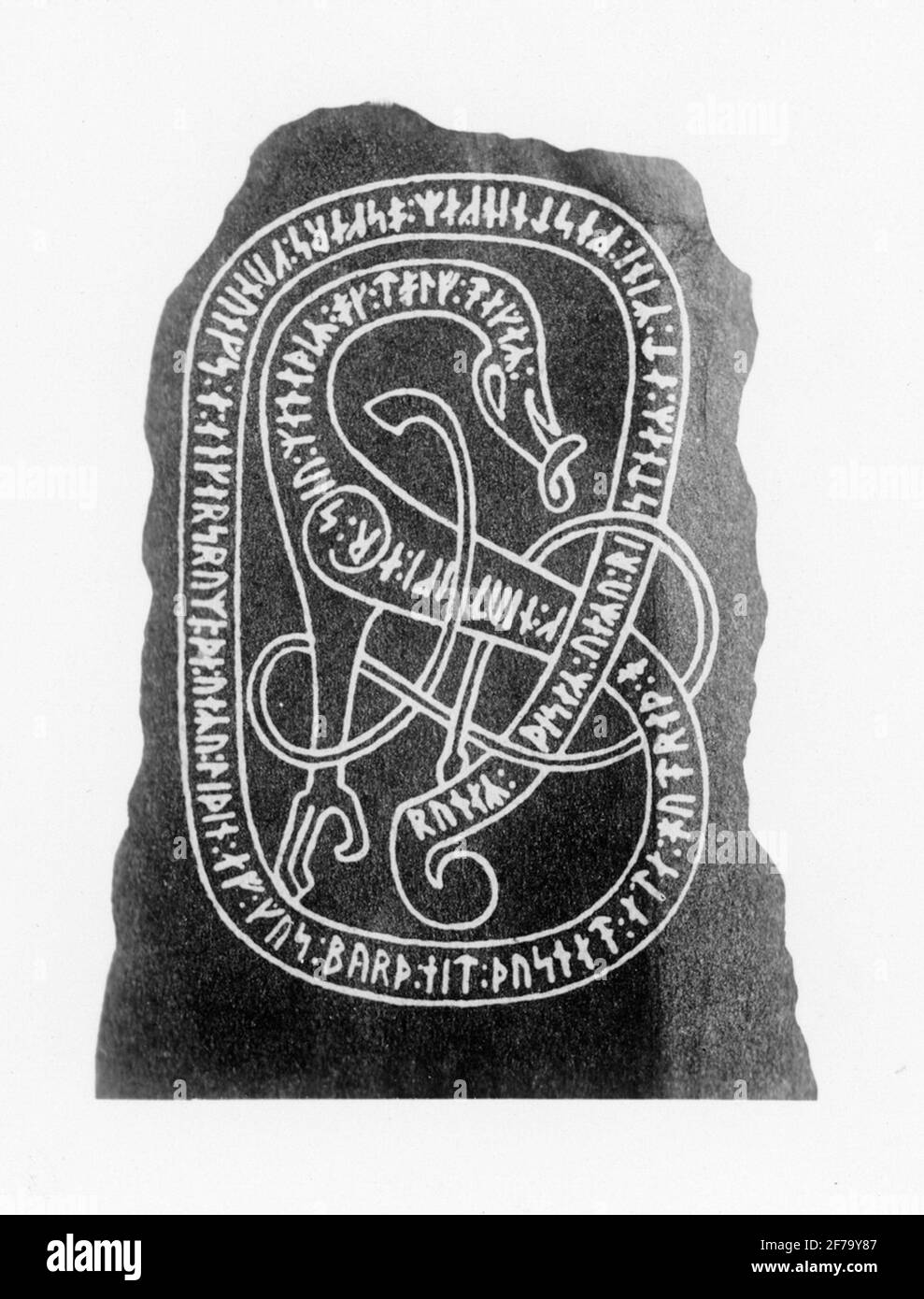 Immagine per illustrare il testo del cast runsten al säreret ambientato in memoria della visita del re Oscar II ad Ankarsrum d. 12/8 1890. Foto Stock